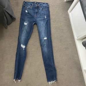 Hollister High Rise Super Skinny Jeans